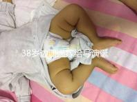 38歲邊瀟瀟嫁給導(dǎo)演誕下二胎，首曬正面萌照慶滿月